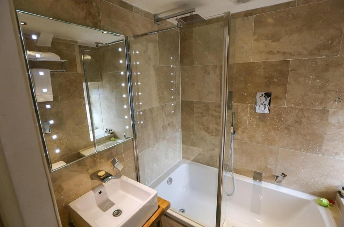 The Cheviot Hotel 贝林翰 客房 照片